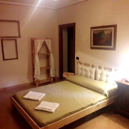 B&B La Casa Di Fuori Porta Gricignano Luaran gambar