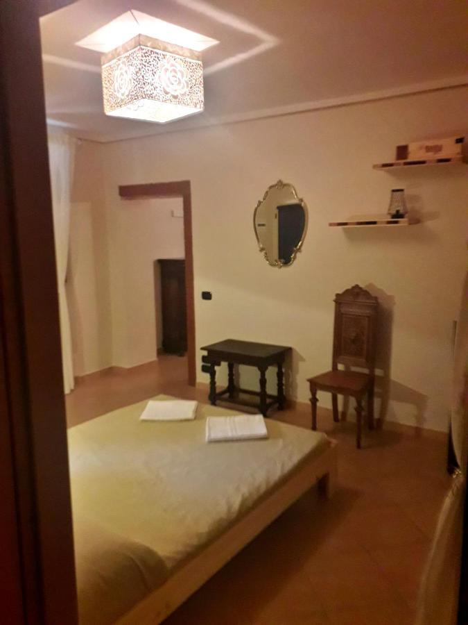 B&B La Casa Di Fuori Porta Gricignano Luaran gambar