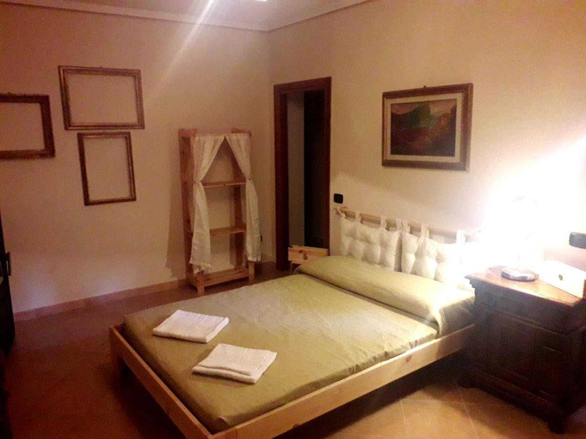 B&B La Casa Di Fuori Porta Gricignano Luaran gambar
