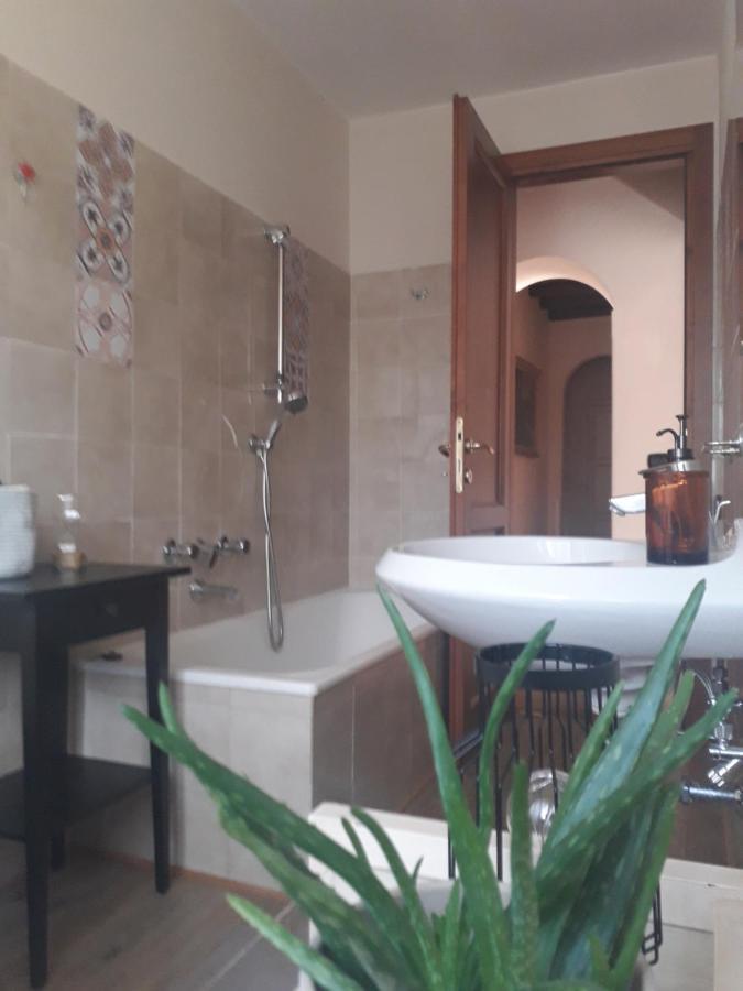 B&B La Casa Di Fuori Porta Gricignano Luaran gambar