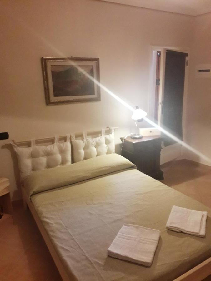 B&B La Casa Di Fuori Porta Gricignano Luaran gambar